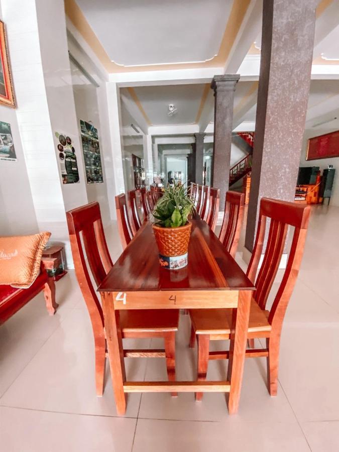 Gold Plus Hotel Phong Nha Kültér fotó